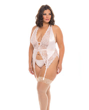 Load image into Gallery viewer, Noah Soft Cup Merrywidow W/garter Straps & G-string Peach Whip