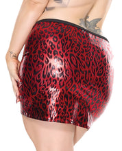 Load image into Gallery viewer, Darque Metallic Wet Look Skirt - Red/Black 1X/2X